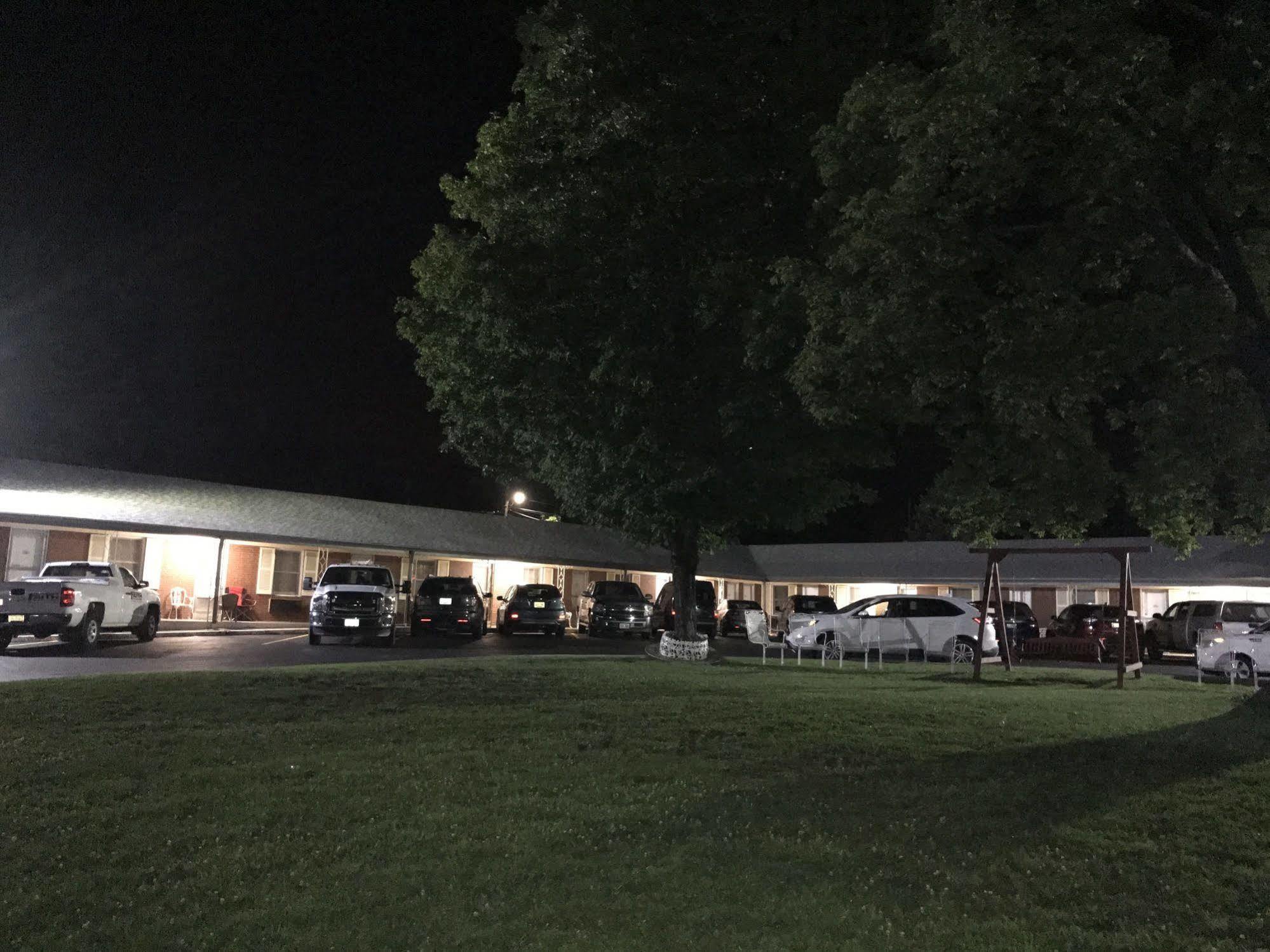 Old Kentucky Home Motel Bardstown Extérieur photo