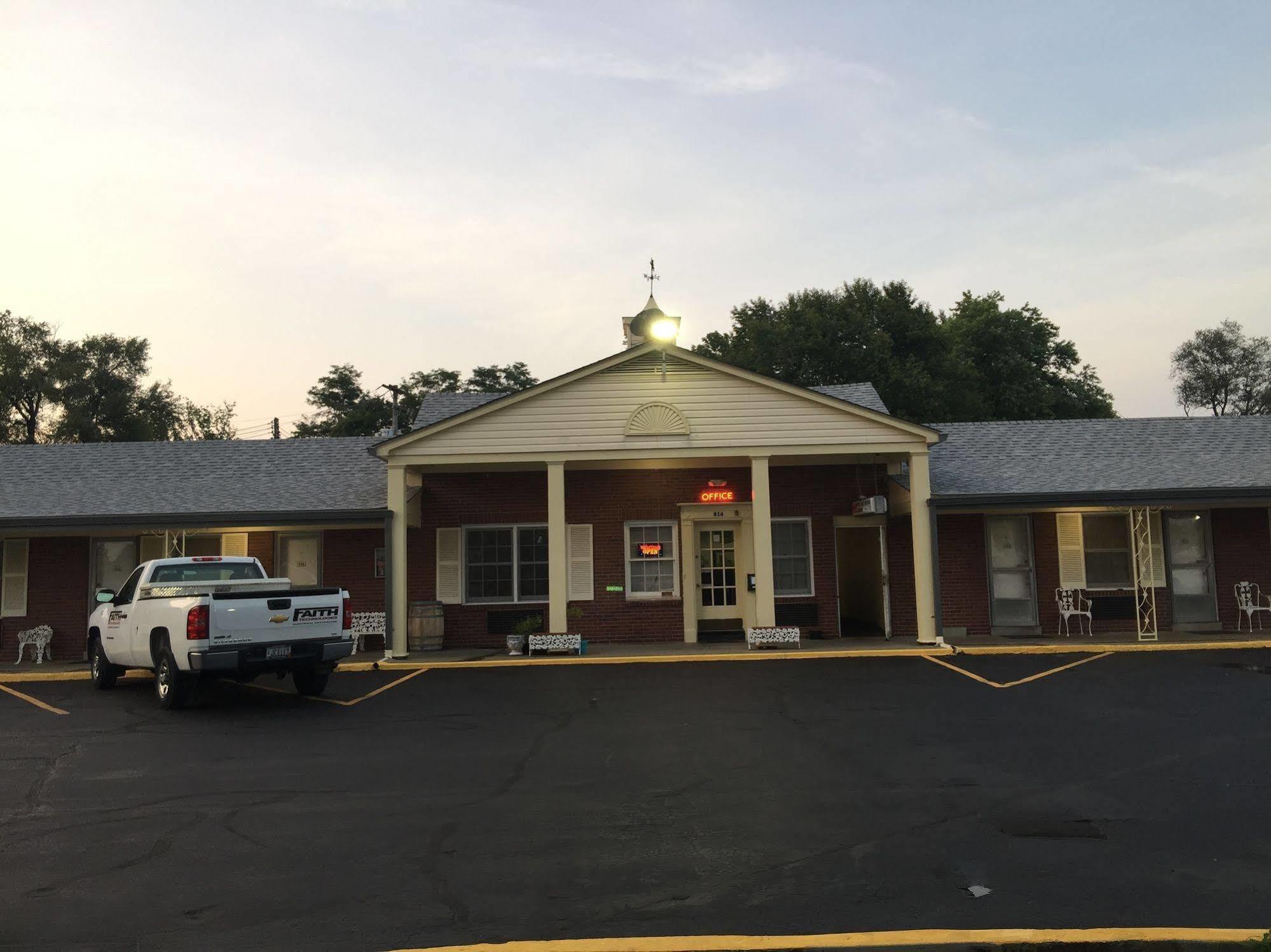 Old Kentucky Home Motel Bardstown Extérieur photo